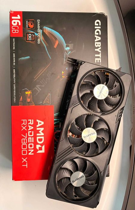 Placa Video Rx7800XT 16GB FullBox Cu Garantie
