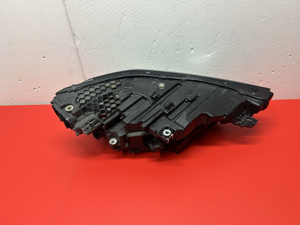 Far faruri Audi Q8 E tron full led Matrix stanga 2019-2023