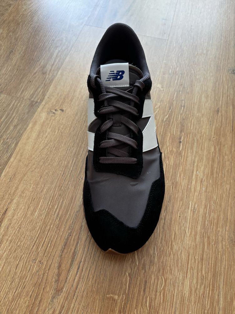 New Balance 237 Чисто нови