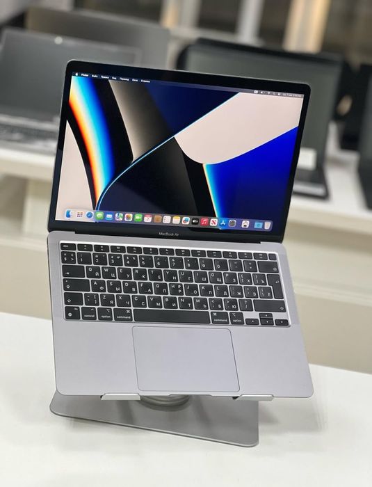 MacBook air M1 | 94%