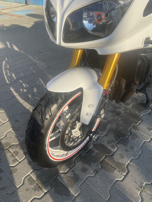 Yamaha FZ1  2006  2 chei
