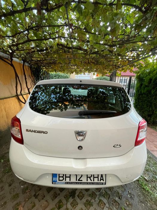 Vand Dacia Sandero 2015