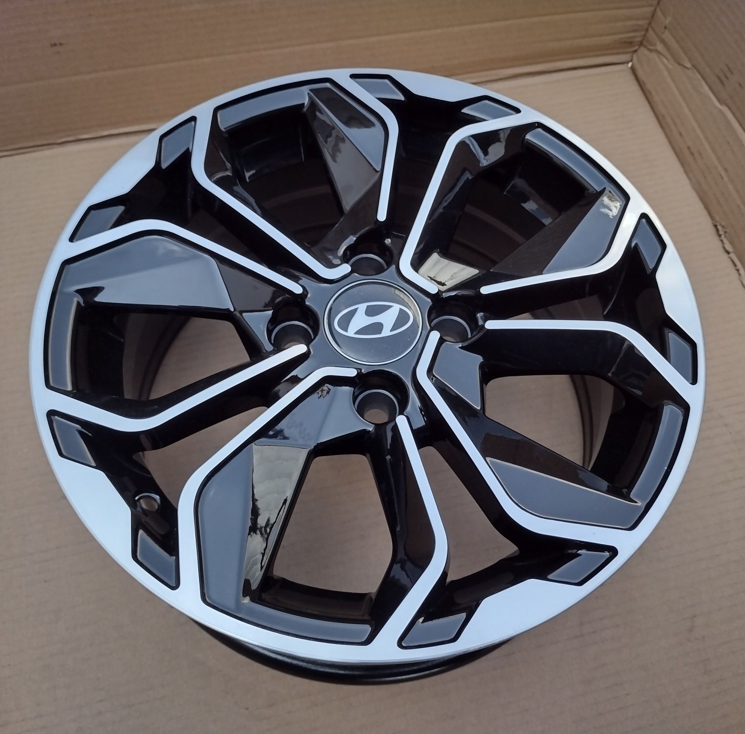 Jante Hyundai Noi 4 x 100 R15