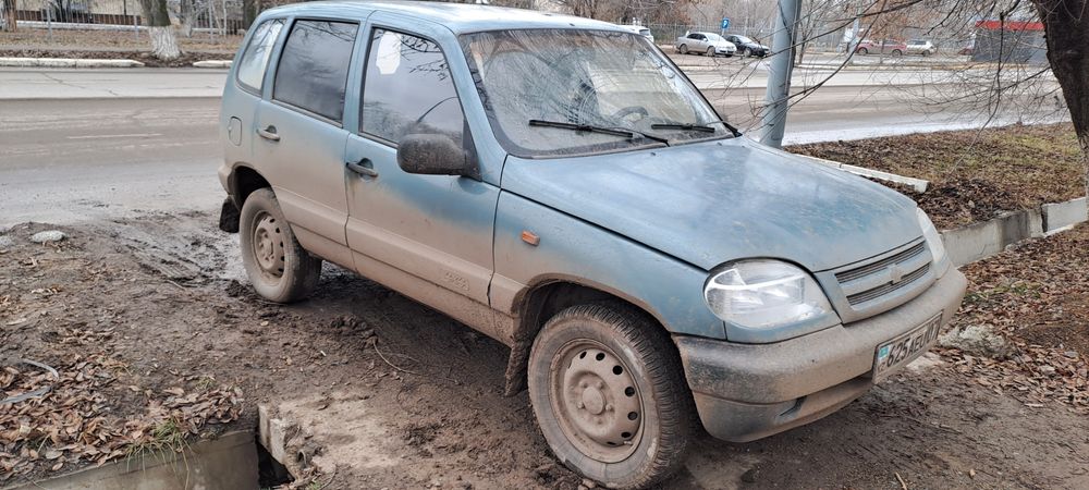 Продам шеви ниву