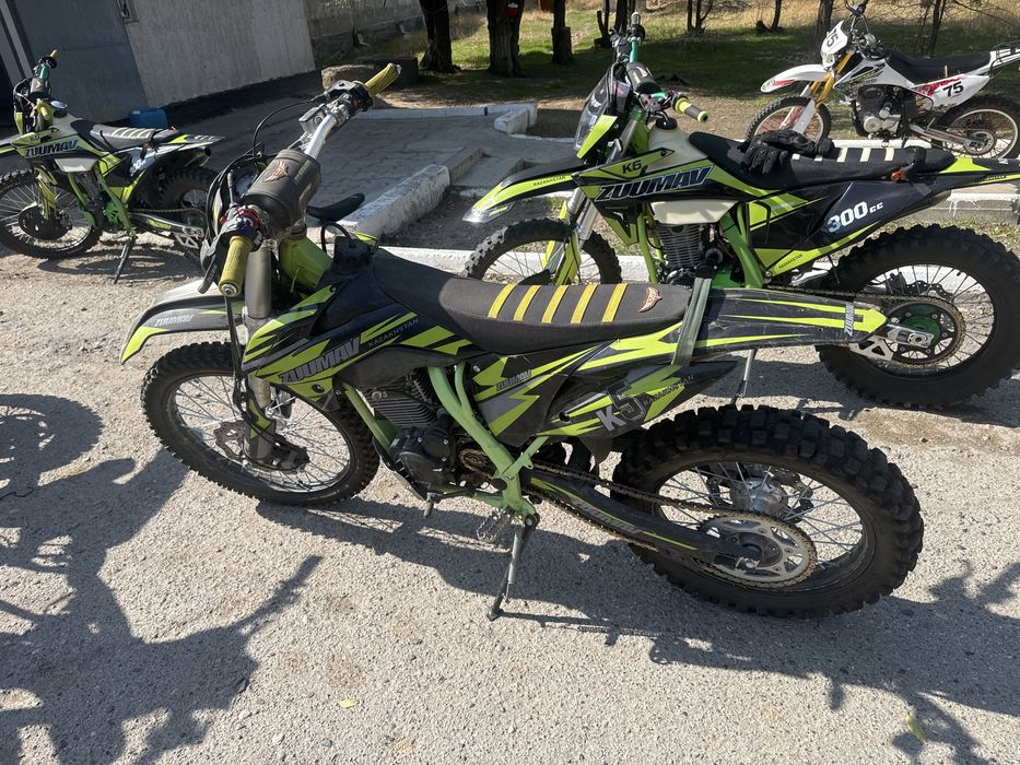 Продам Zuumav К5 3000