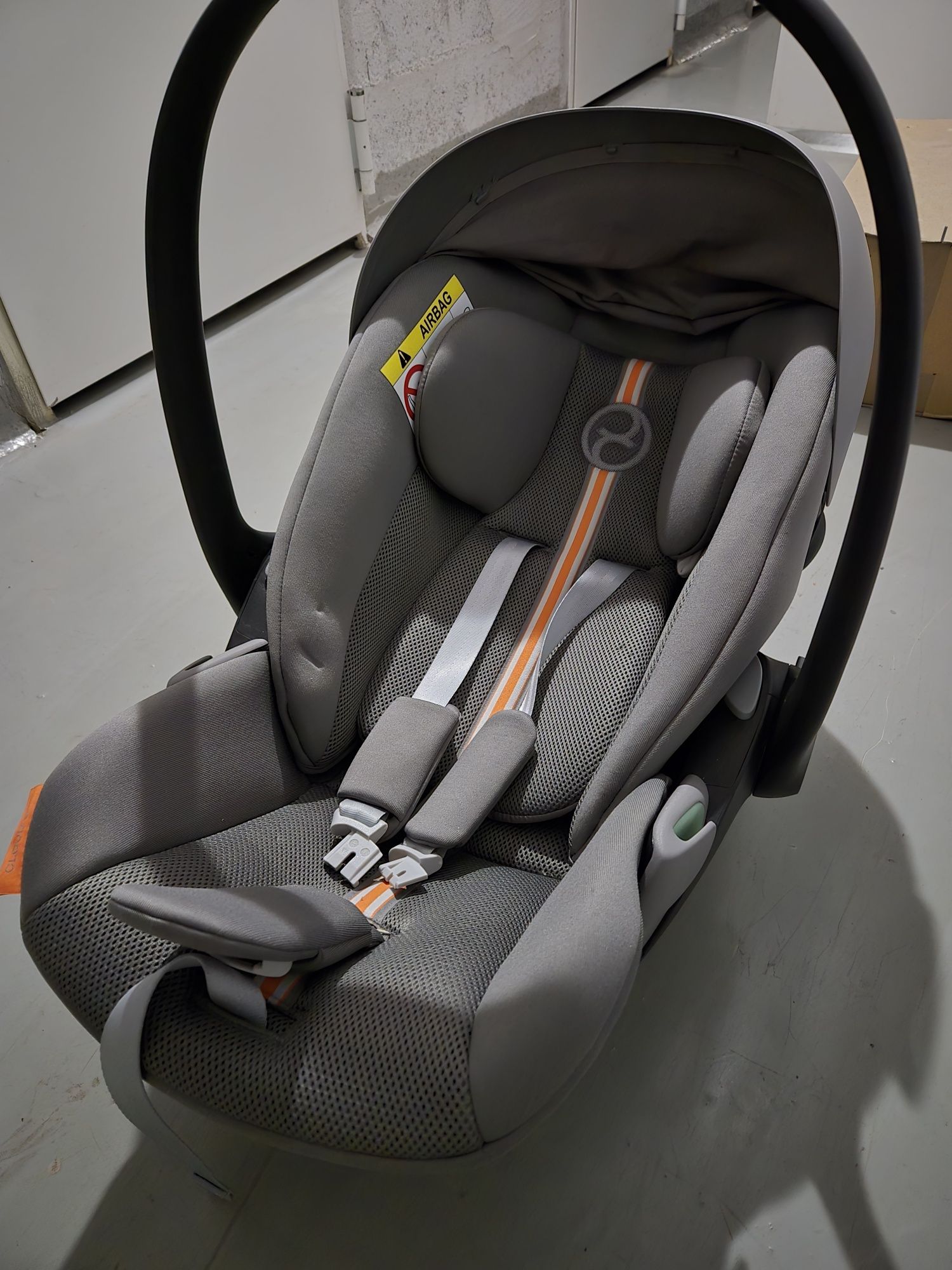 Cybex детски стол/кош за кола и база cloud G и адаптори