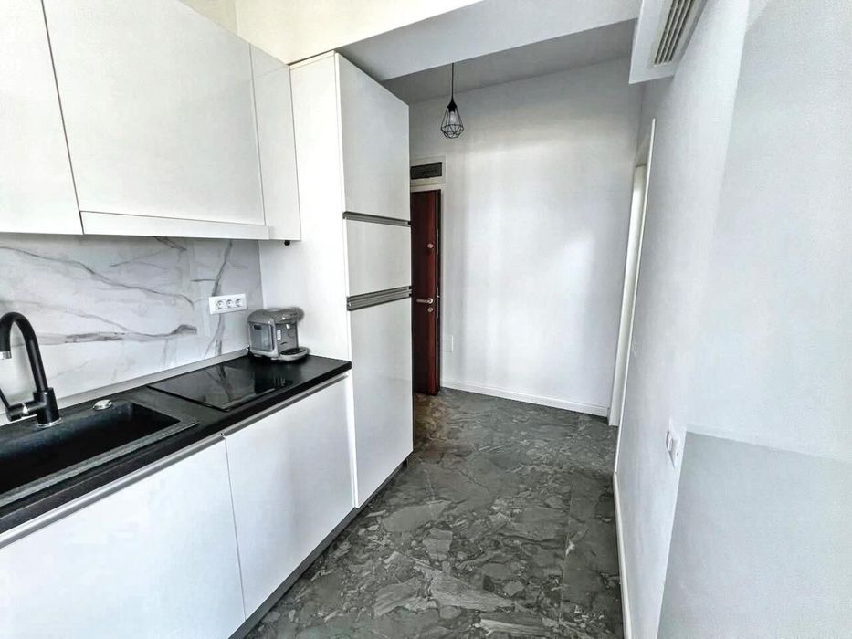 Inchiriez Studio Mamaia Nord Termen LUNG cu vedere la mare