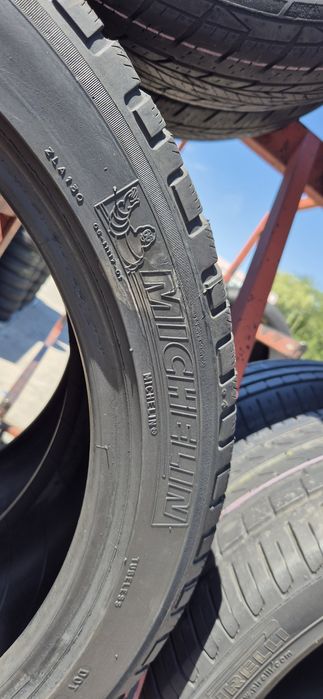 235 45 19 Michelin m+s
