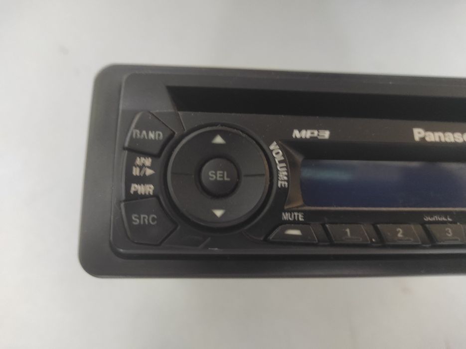 Авто СД Panasonic 4x45 w