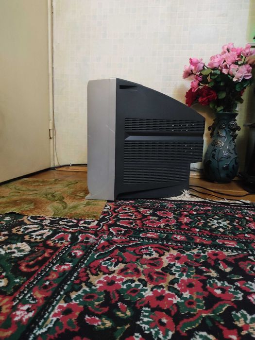 Телевизор ТОШИБА 21SZ3M1