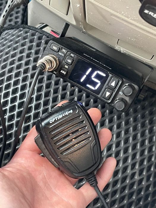 Продам рацию с антеной сатрун