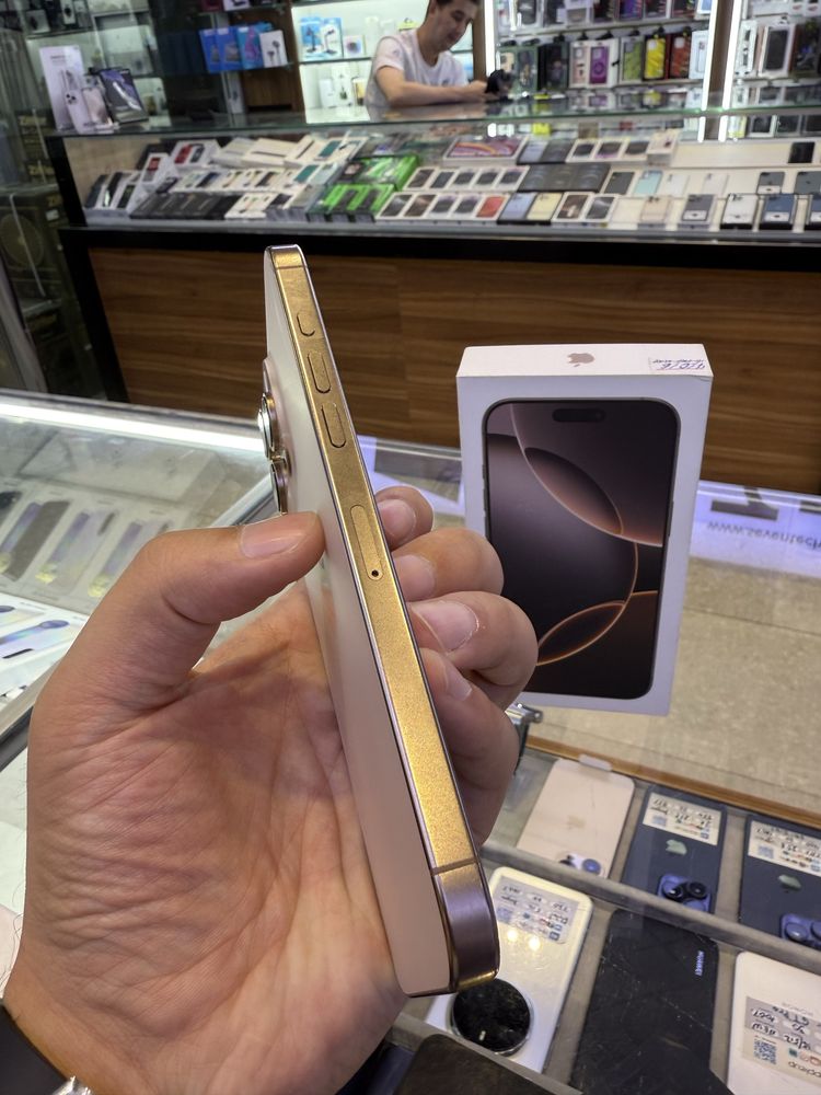 iPhone 16 Pro Max 256Gb