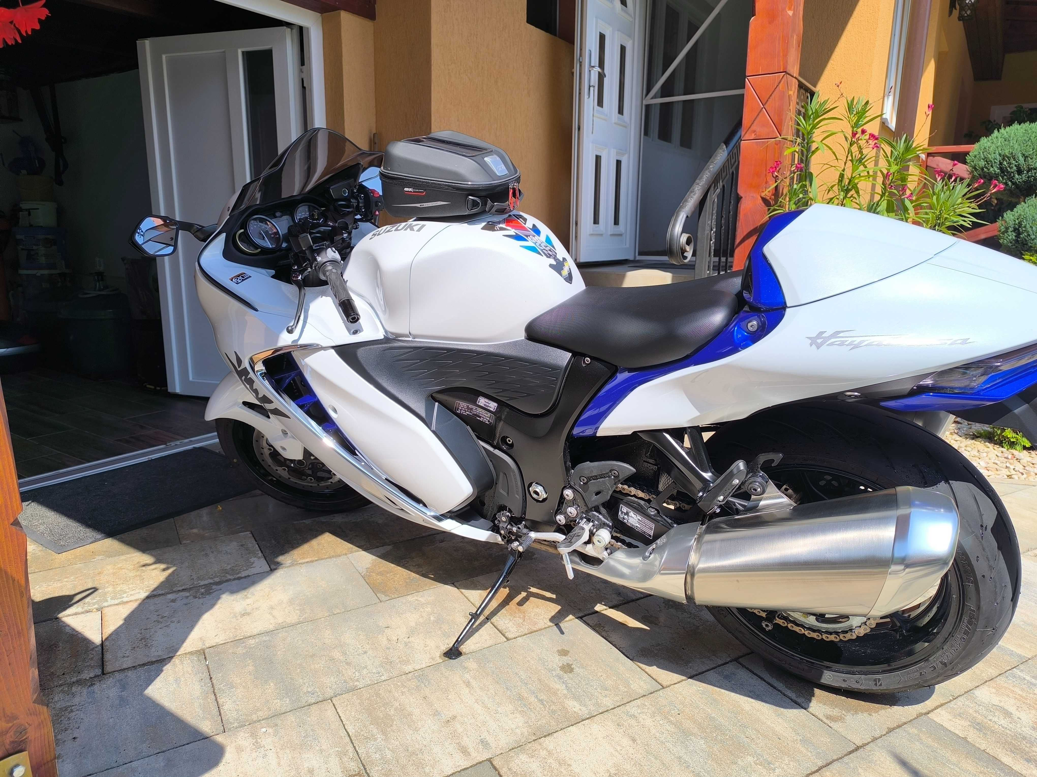 Suzuki Hayabusa 2023