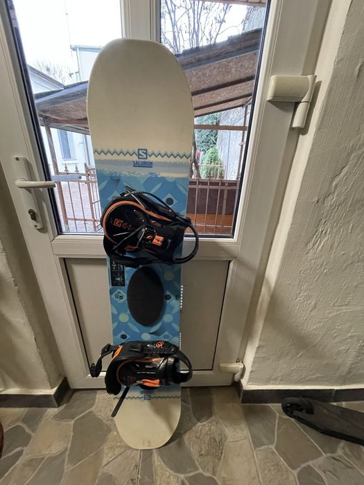 Set snowboard complet Salomon + Nitro + boots 25.5 (GATA DE PÂRTIE)