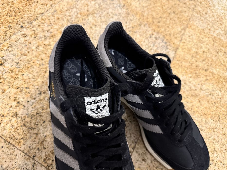 Продавам маратонки Adidas SL 72 RS