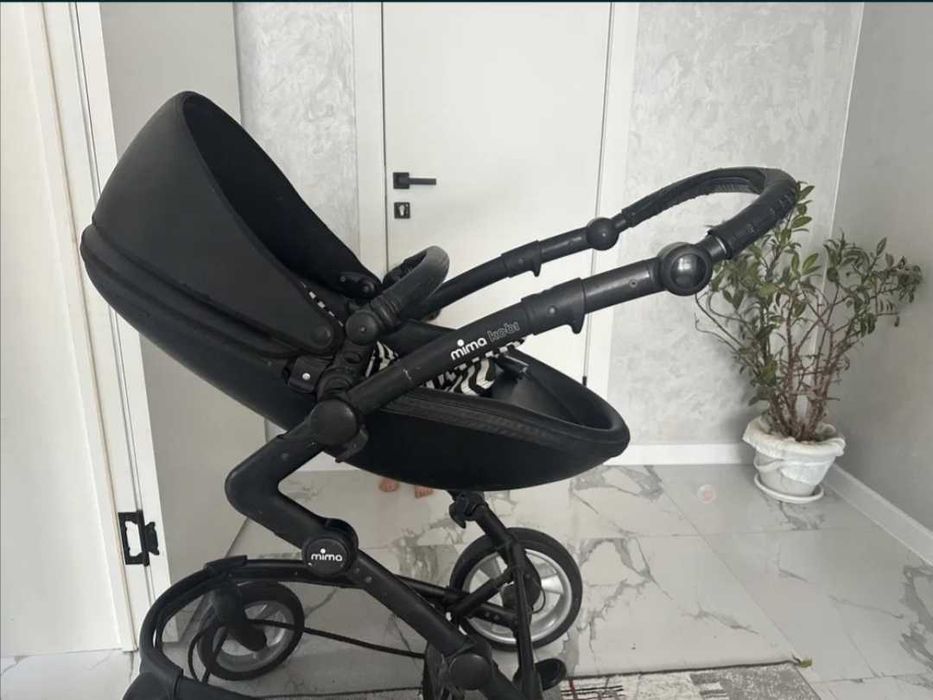 Отдам бесплатно детскую коляску