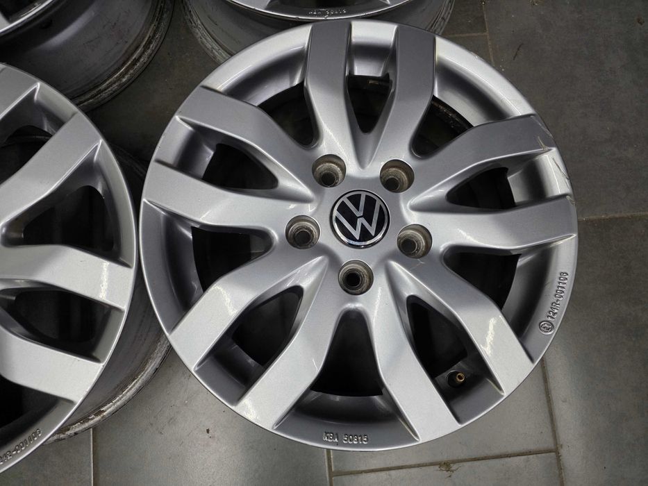 Джанти 16 - Volkswagen Transporter T5 T6