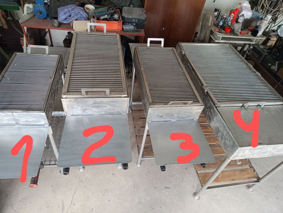 Vând grătare inox