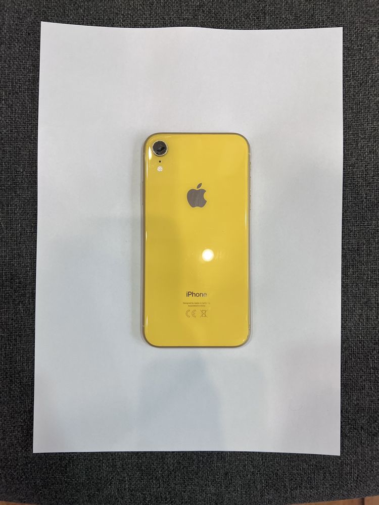 Carcasa iPhone XR Yellow , Originala