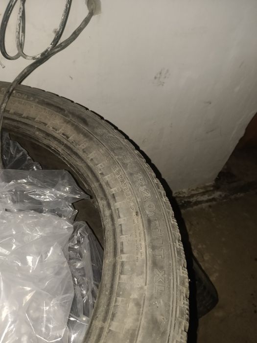 Шины зимние nokian hakkapeliitta 265/50/20