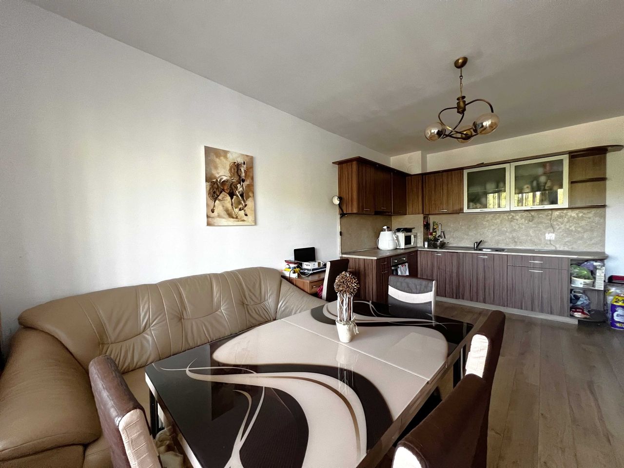 Продава се Двустаен апартамент в Габрово, Младост - 55 кв.м за 1020 €/кв.м - Снимка #1