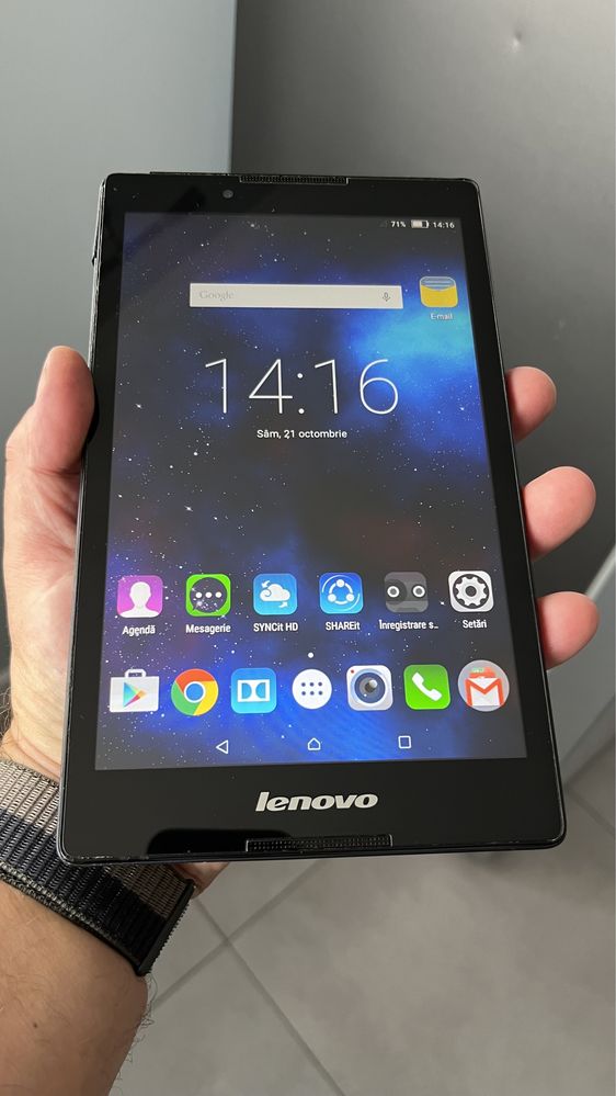 Tableta Lenovo ecran de 8”