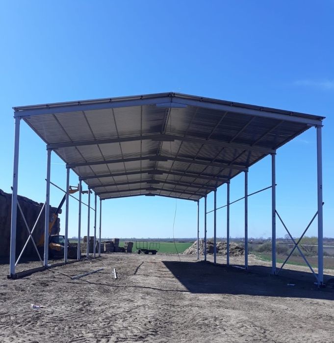 vând structuri metalice mai multe dimensiuni