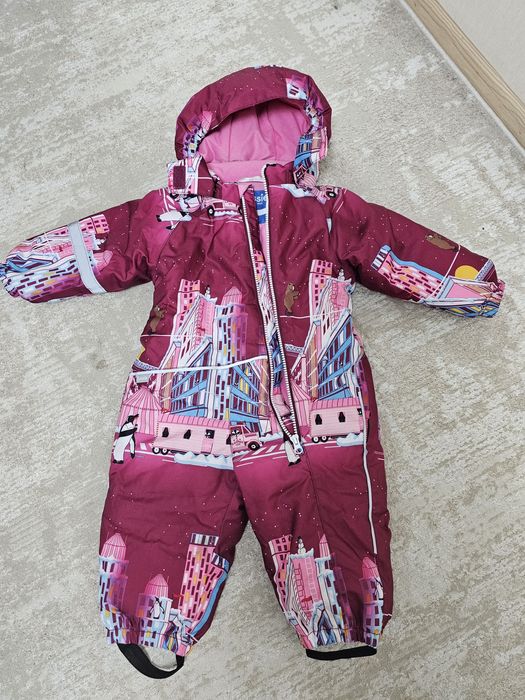 Зимний комбинезон Lassie на рост 74-80 см