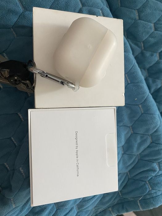 Наушники AirPods Pro 2 2024 года состояние новое