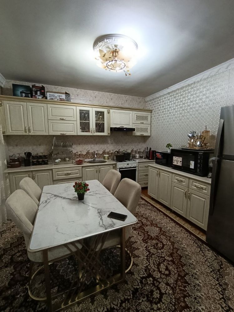 hovli sotiladi, Ховли сотилади, дом продается срочно. Скракулька. Миро