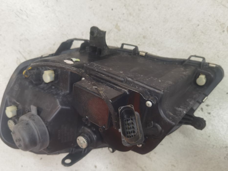 Фар за Поло/Polo 9N 2006-07г.