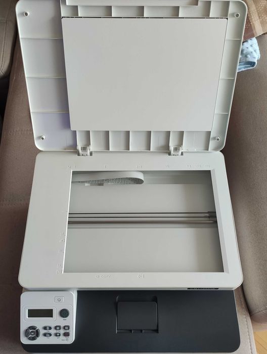 Мултифункц. лазерно у-во Pantum CM1100DW, цветен принтер/копир/скенер