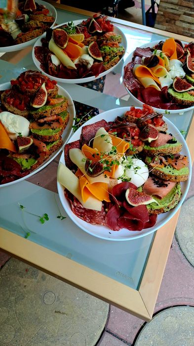 CortDeInchiriatPentruEvenimentulTau‼️‼️