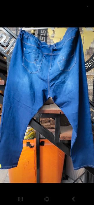 Blugi de dama foarte buni