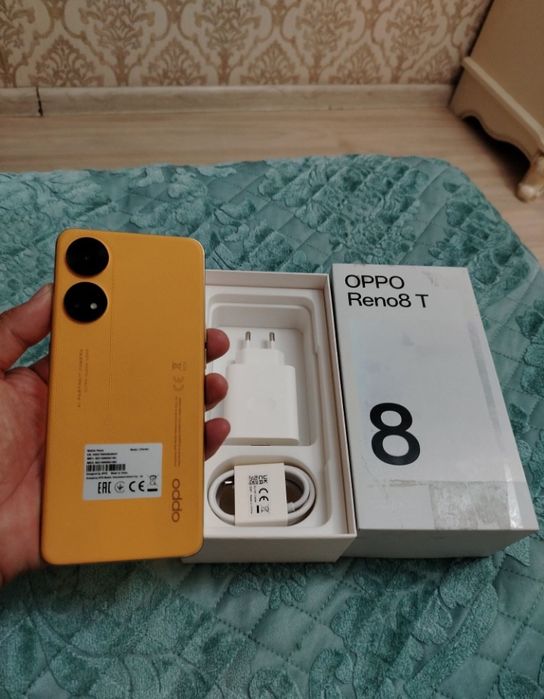 Oppo reno 8T. 256gb. 5G