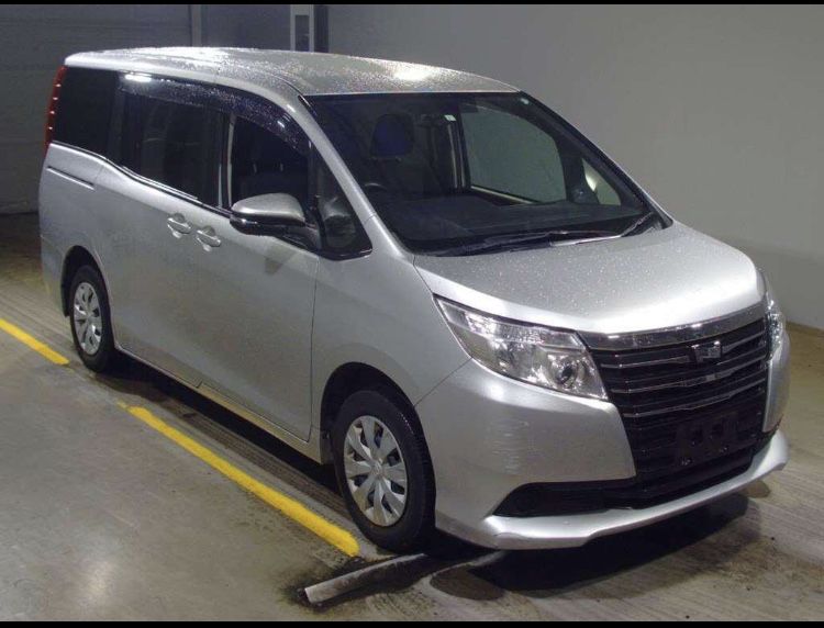 Услуги инватакси,для сидячих больных колясочников