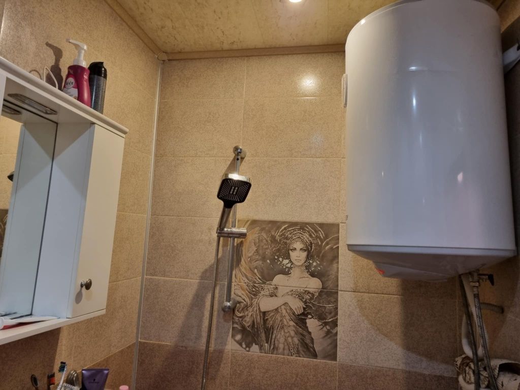 Дава се под наем Двустаен апартамент в Казанлък - 65 кв.м за 76.5 € - Снимка #5