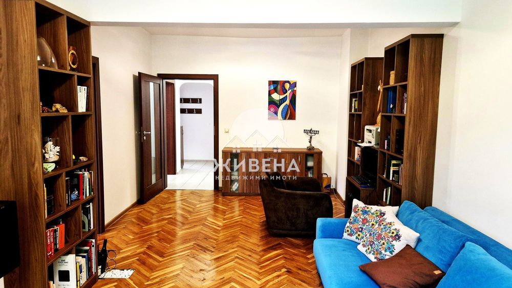 Продава се Четиристаен апартамент в Варна, Гръцка махала - 104 кв.м за 3270 €/кв.м - Снимка #1