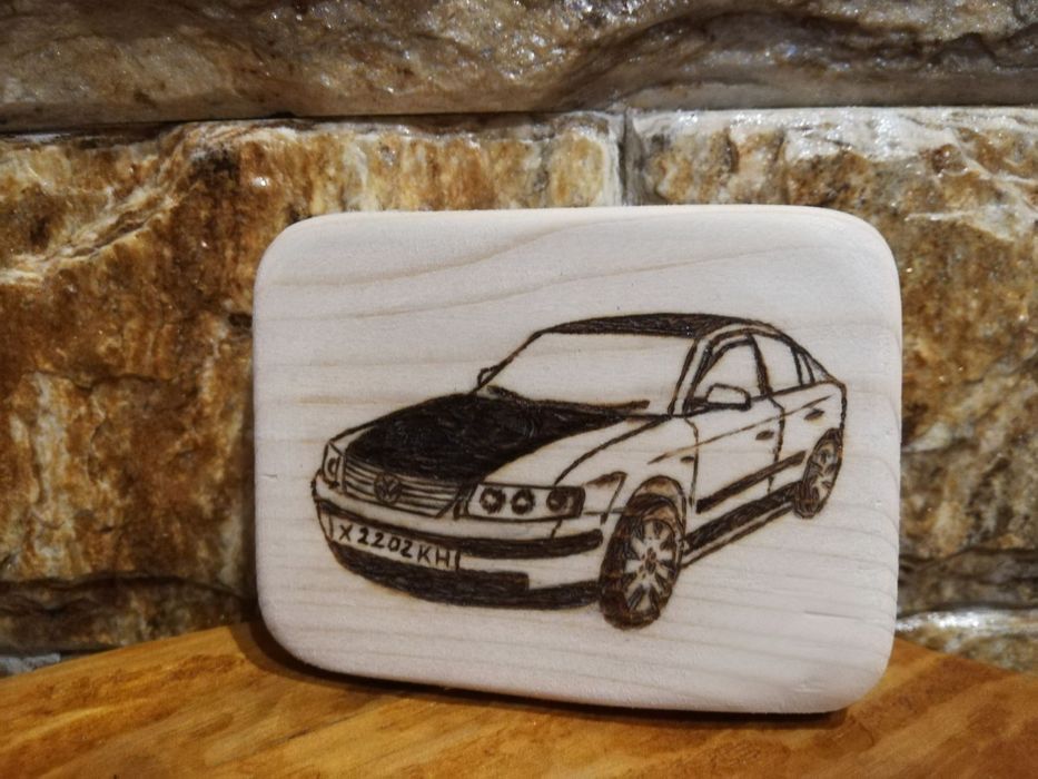 Ръчна пирография върху дърво