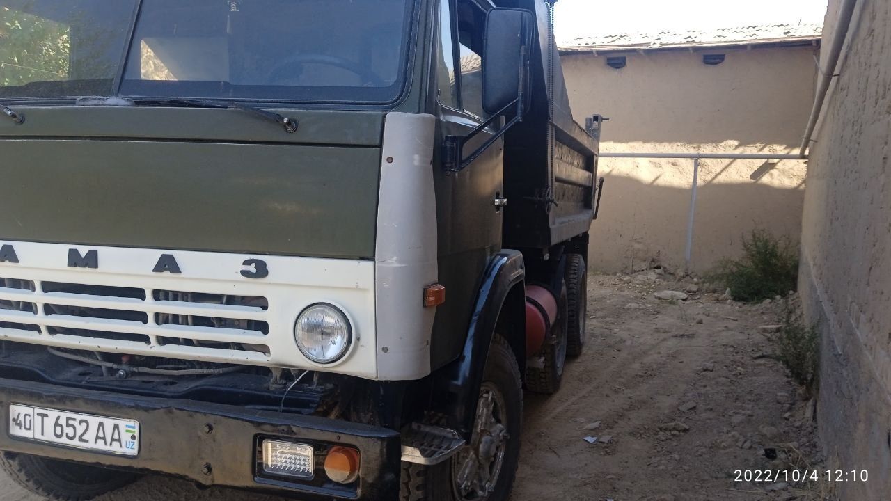 Kamaz sotiladi srochni gaz bor yil 1982  kelishamiz