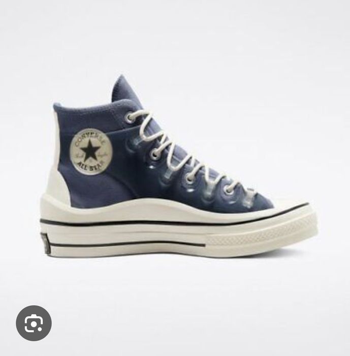 Converse-чисто нови  37.5 размер