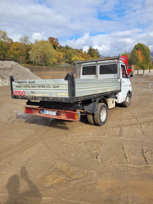 Vând iveco basculabil