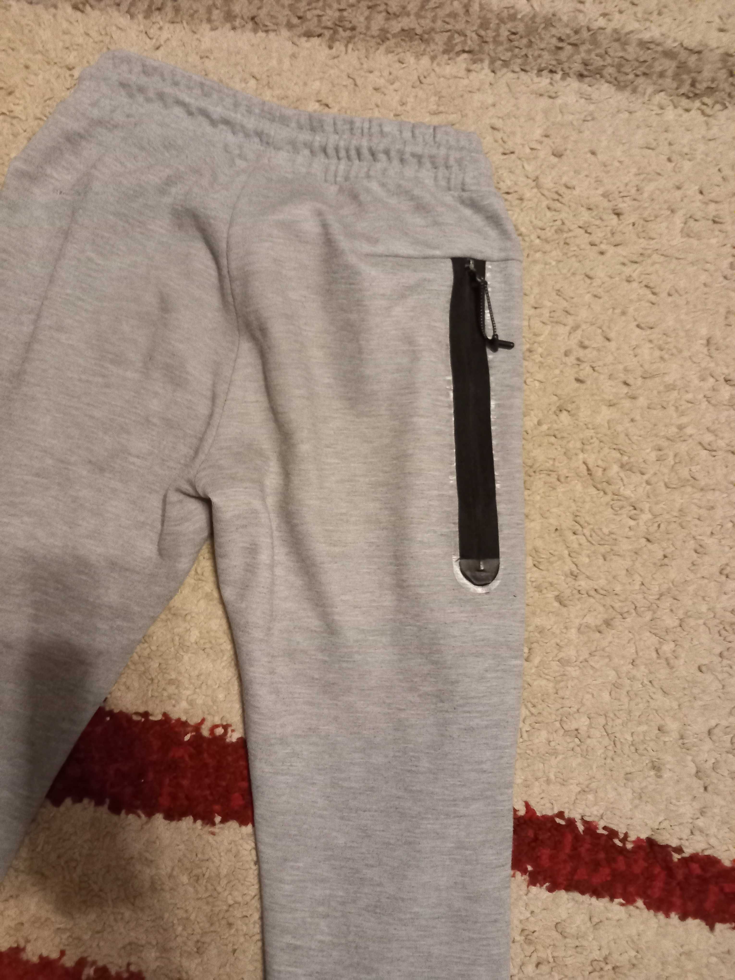 Nike tech fleece