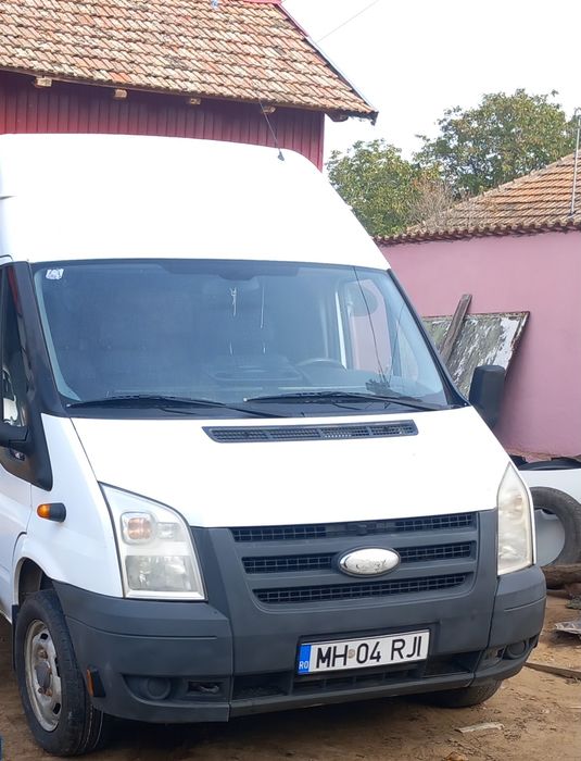 Vând Ford Transit 2008 2.4