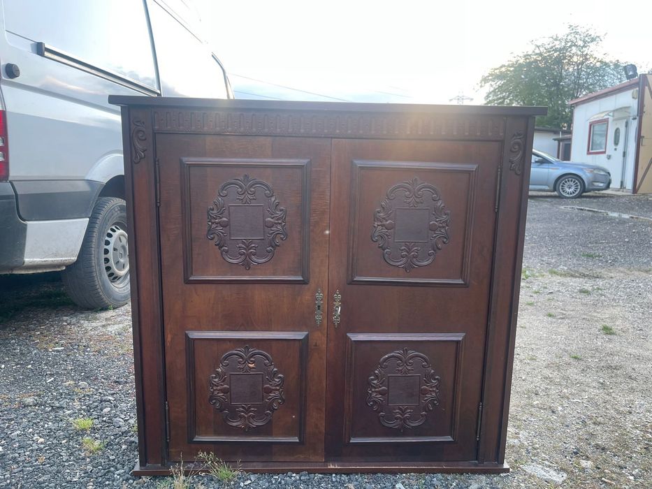 Mobila vintage sufragerie