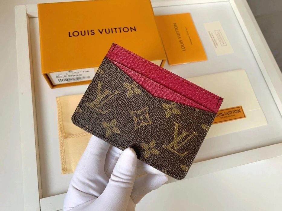 Louis Vuitton  cardhold
