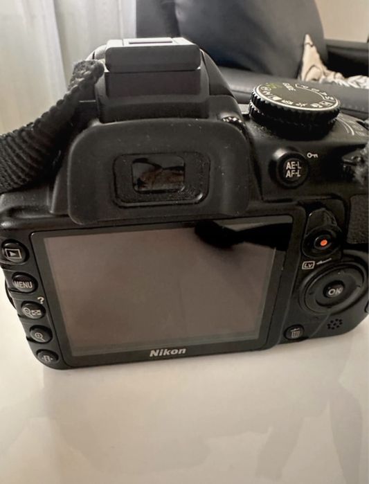 Nikon D 3100 DSLR
