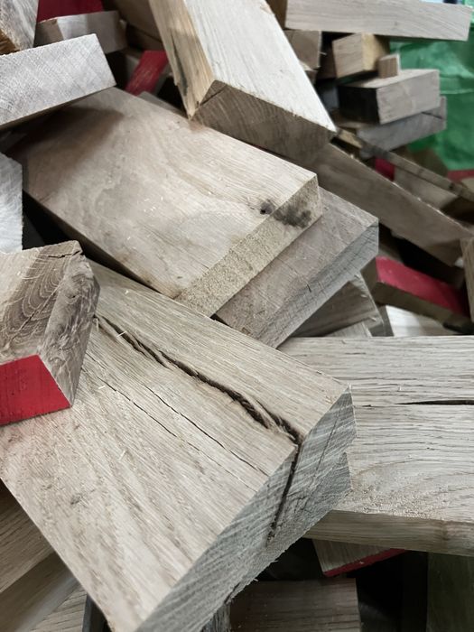 Сухи Дъбови Изрезки