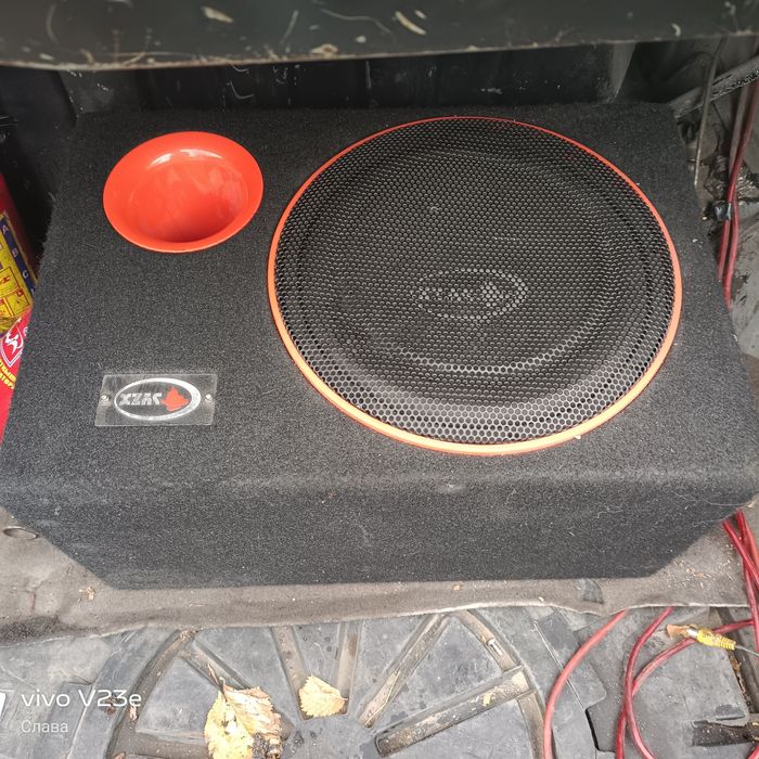 Продам Сабвуфер.