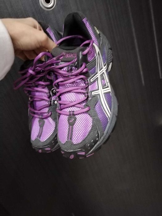Оригинални туристически/планински обувки Asics 39.5